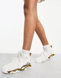 Jordan 3 Peat trainers in white and beige offers at R 92,97 in Asos
