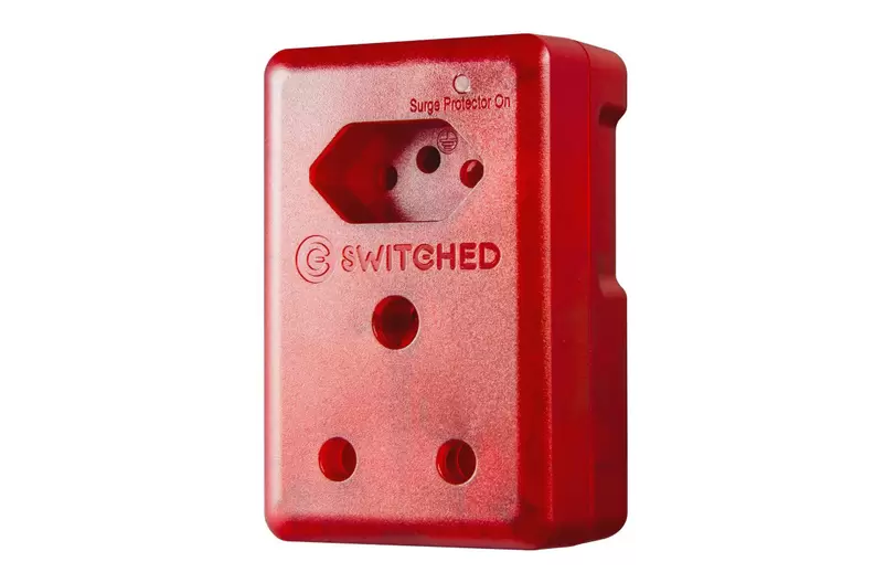 Switched SWD8507 high surge multi adaptor offers at R 199,99 in Beares