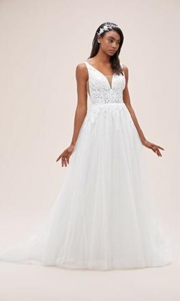 TATIANA offers at R 9400 in Bride&co