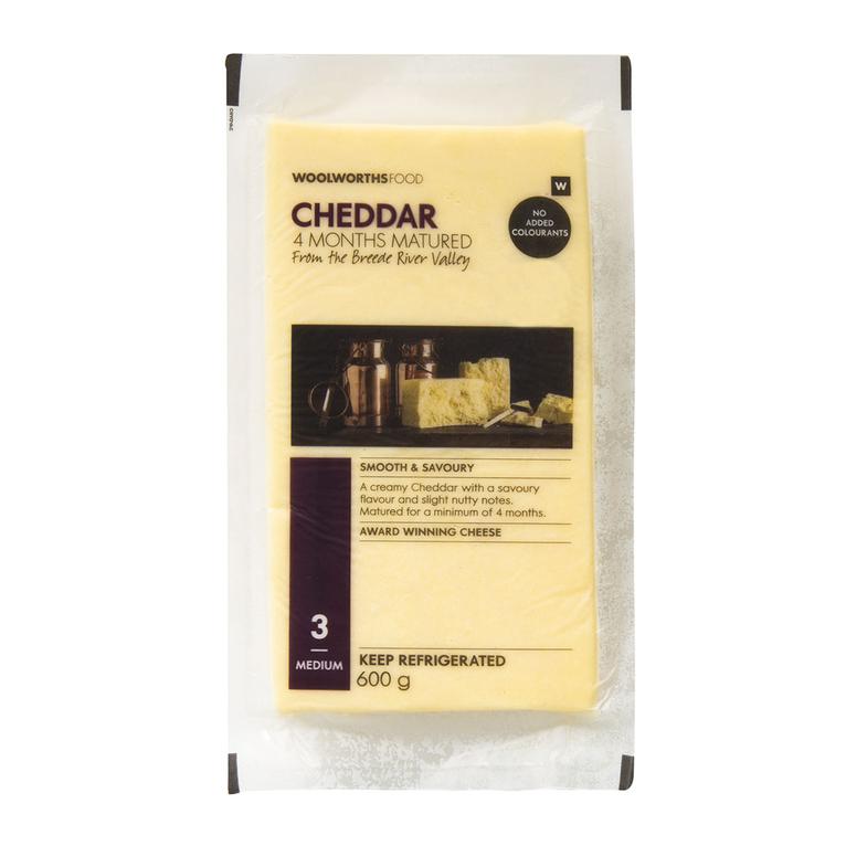Mature Cheddar Cheese 600 g offers at R 119,99 in Woolworths