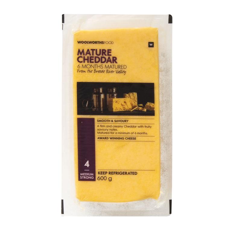 Mature Cheddar Cheese 600 g offers at R 119,99 in Woolworths