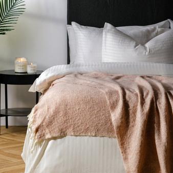 Woollen Blend Blanket Throw Winter Rose offers at R 299 in Whitehouse