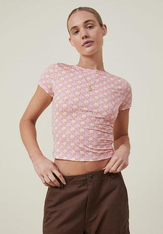 Drew crew neck short sleeve top - ginny houndstooth sweet mauve offers at R 74 in Superbalist