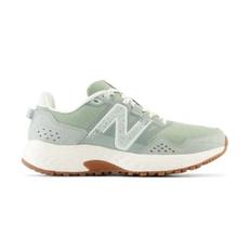 New Balance Women's T410v8 Trail Running Shoes offers at R 1599,9 in Sportsmans Warehouse