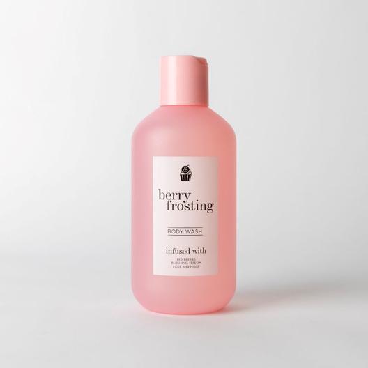 Berry Frosting Body Wash 350ml offers at R 47 in Signature Cosmetics