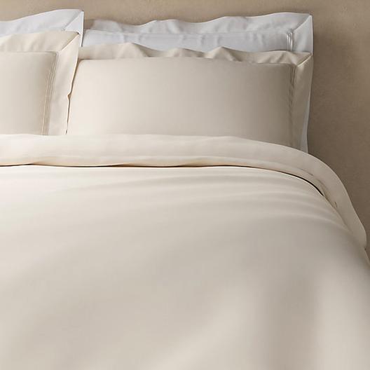 400 Thread Count 100% Egyptian Cotton Pleated Oxford Duvet Cover offers at R 1699 in One Day Only