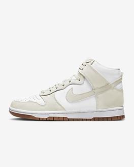 Nike Dunk High offers at R 1699,99 in Nike
