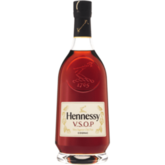 Hennessy Vsop Cognac 750ml offers at R 999,99 in Liquor City