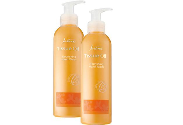 Tissue Oil Nourishing Hand Wash offers at R 115 in Justine