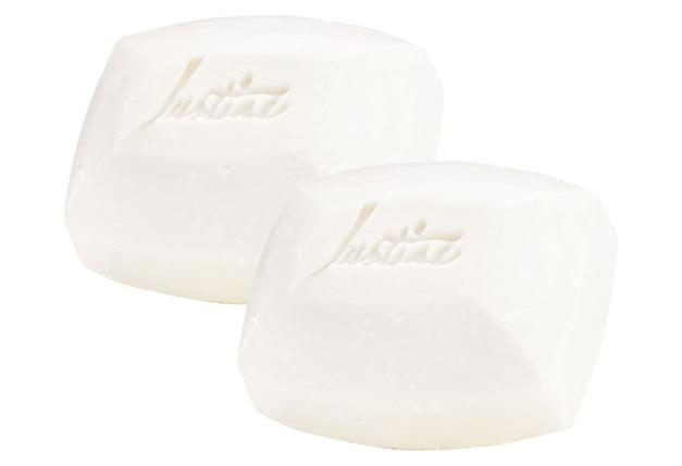 Tissue Oil Facial Cleansing Bar offers at R 135 in Justine