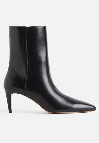 Heeled boots - black offers at R 629 in H&M