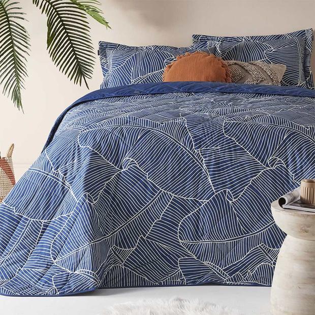 Capri 3-piece Quilt Set offers at R 799 in HomeChoice