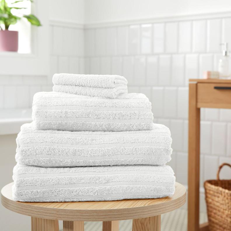 Josie White 5pc Basic Towel Set offers at R 599 in HomeChoice