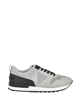Arman Sneaker offers at R 950 in Guess