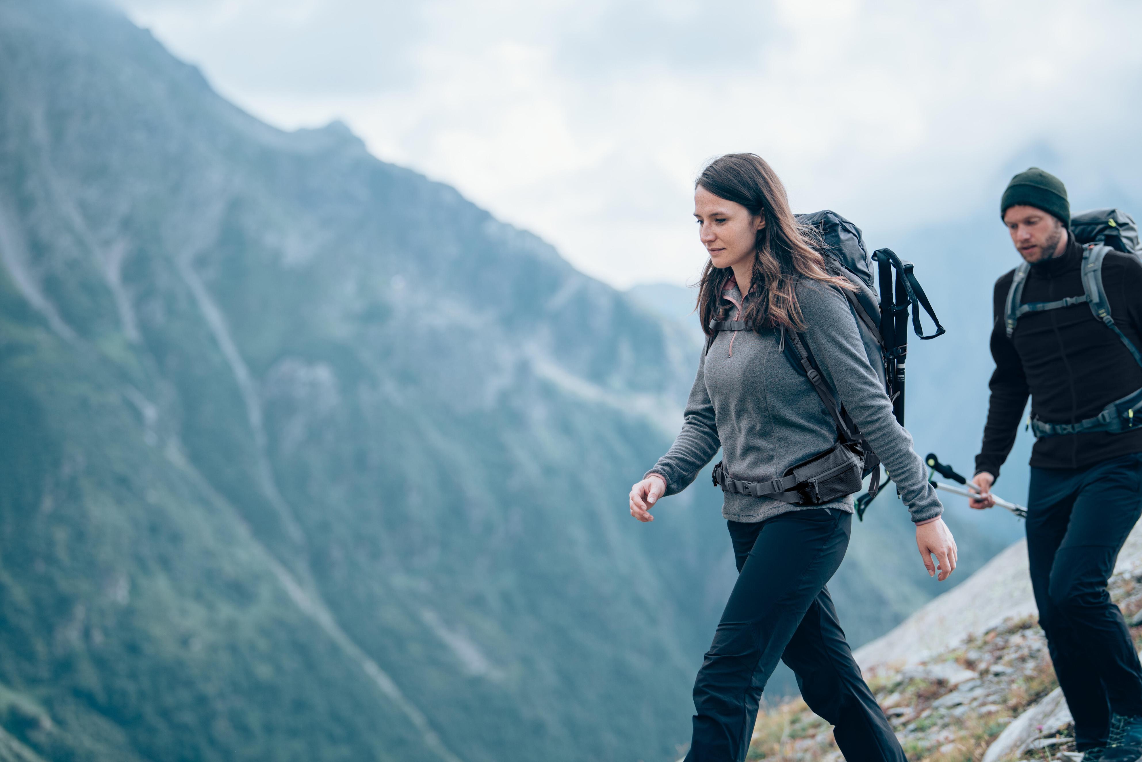 Women’s Hiking Fleece - MH100 offers at R 299 in Decathlon