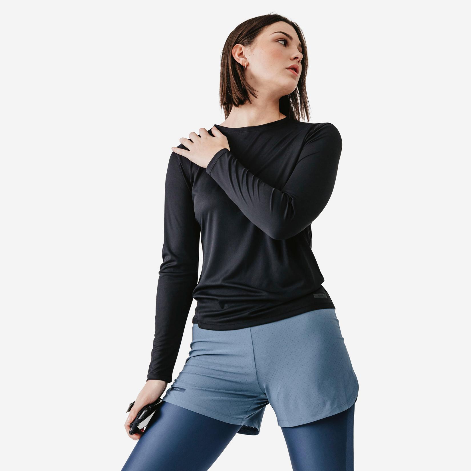 Women's long-sleeved running T-shirt Sun Protect - black offers at R 249 in Decathlon
