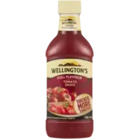 Wellington's New Recipe Tomato Sauce 700ml offers at R 34,99 in Checkers