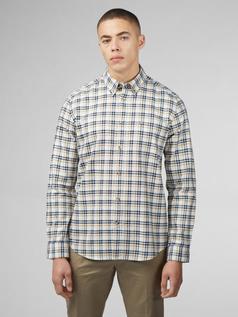 Signature Oxford Check Shirt - Snow White offers at R 115 in Ben Sherman