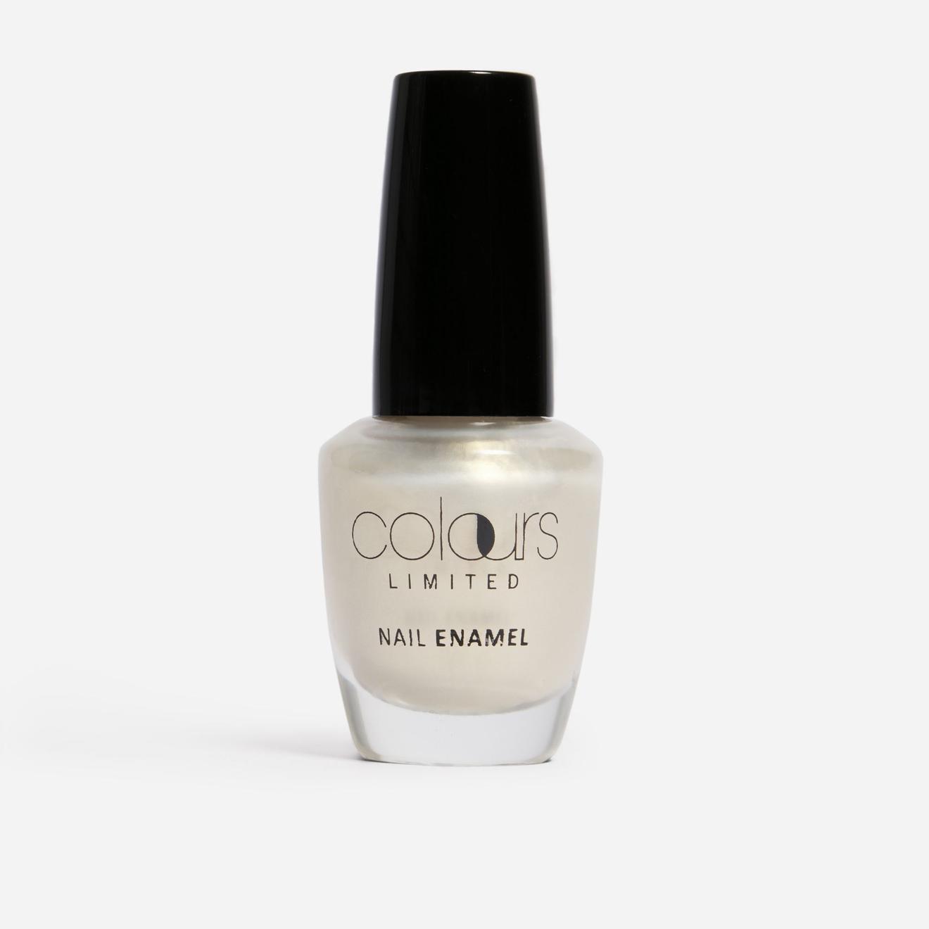 Women's White 'Vanilla' Glitter Nail Enamel offers at R 14,99 in Exact