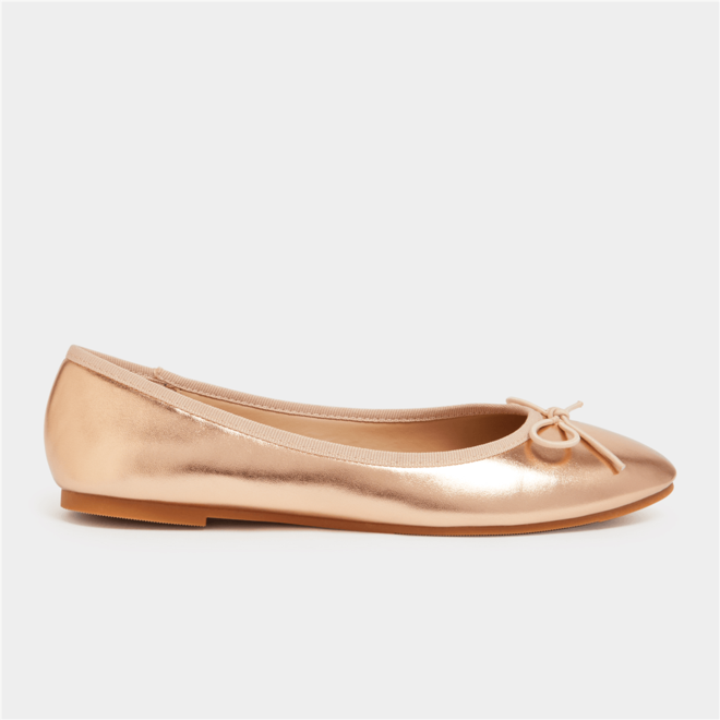 Women's Rose Gold Bow Ballerina Pumps offers at R 79,99 in Exact
