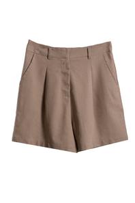 Woven Shorts offers at R 699 in Jo Borkett