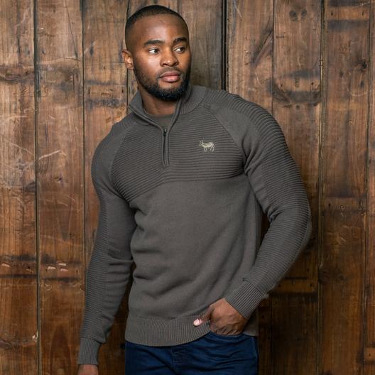 Ceres Quarter Zip Pullover Knit Fatigue offers at R 1399,95 in Kingsley Heath