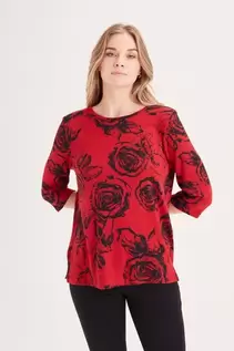 ROSE PRINTED BOXY TOP offers at R 299 in Miladys