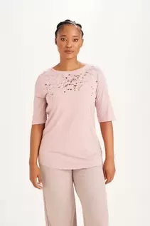 SEQUINS T-SHIRT offers at R 249 in Miladys