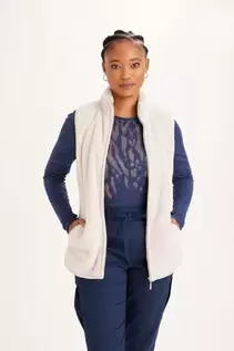 CORAL FLEECE GILET GREY offers at R 349 in Miladys