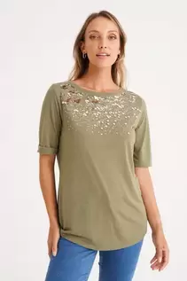 SEQUINS T-SHIRT offers at R 249 in Miladys