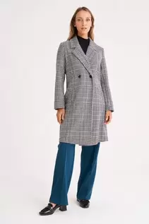 HOUNDSTOOTH COAT offers at R 899 in Miladys